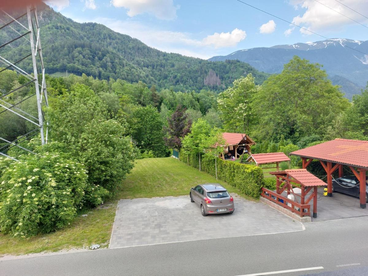 Apartma Sava-Stol Jesenice Exteriör bild