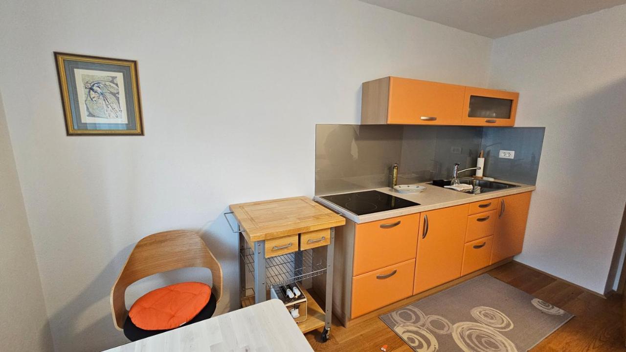 Apartma Sava-Stol Jesenice Exteriör bild