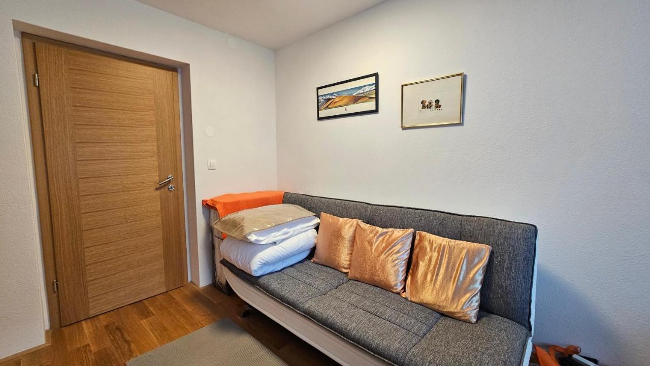 Apartma Sava-Stol Jesenice Exteriör bild